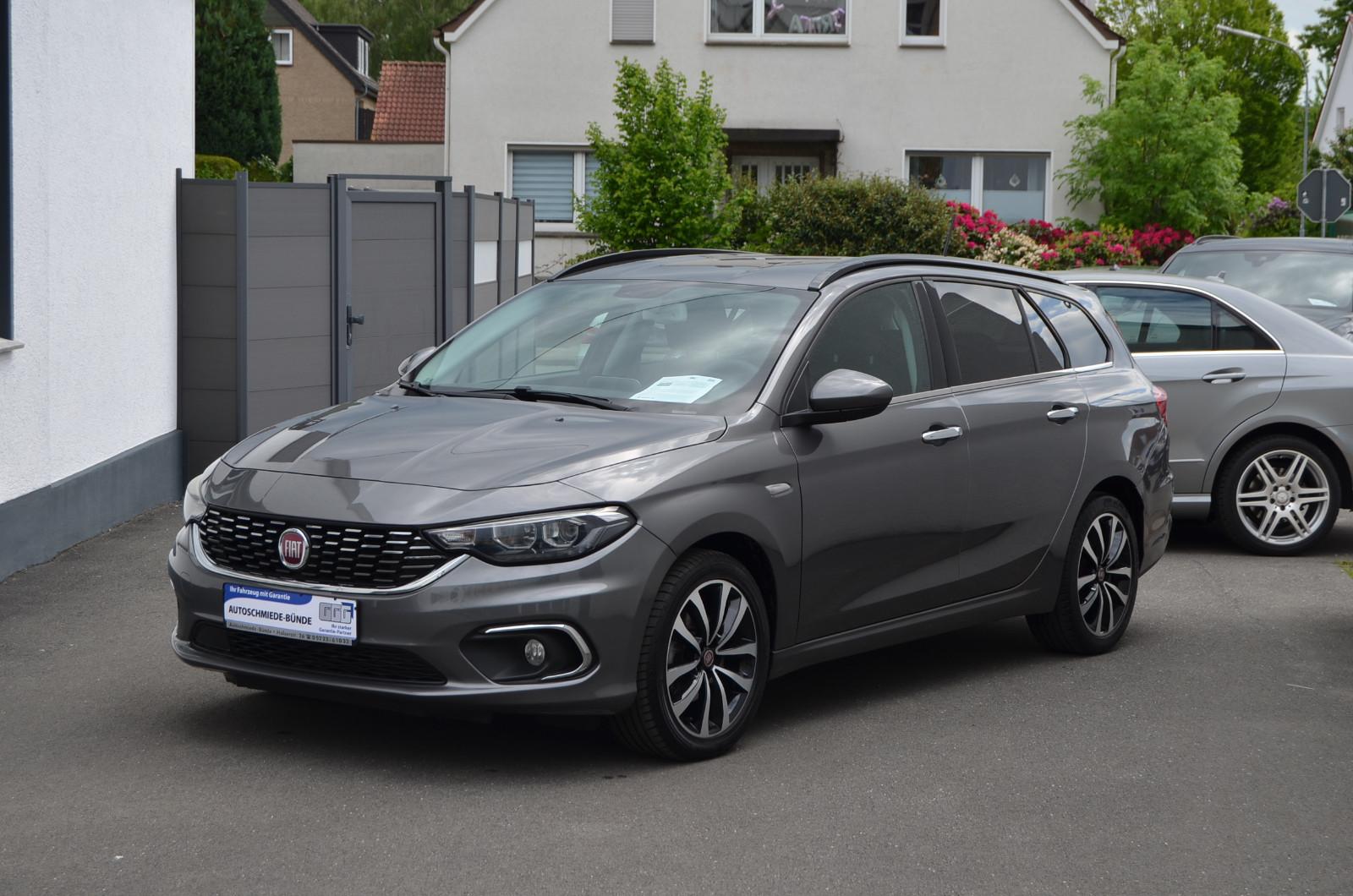 Fiat Tipo Lounge Kamera AHK Navi Xenon