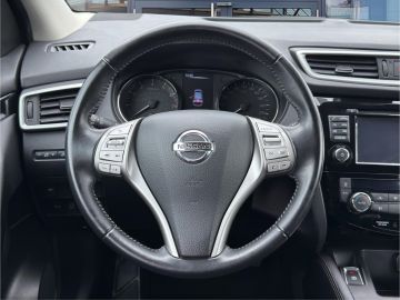 Nissan Qashqai Acenta 1.2 DIG-T °Navi°RFK°PDC°AAC°SHZ°