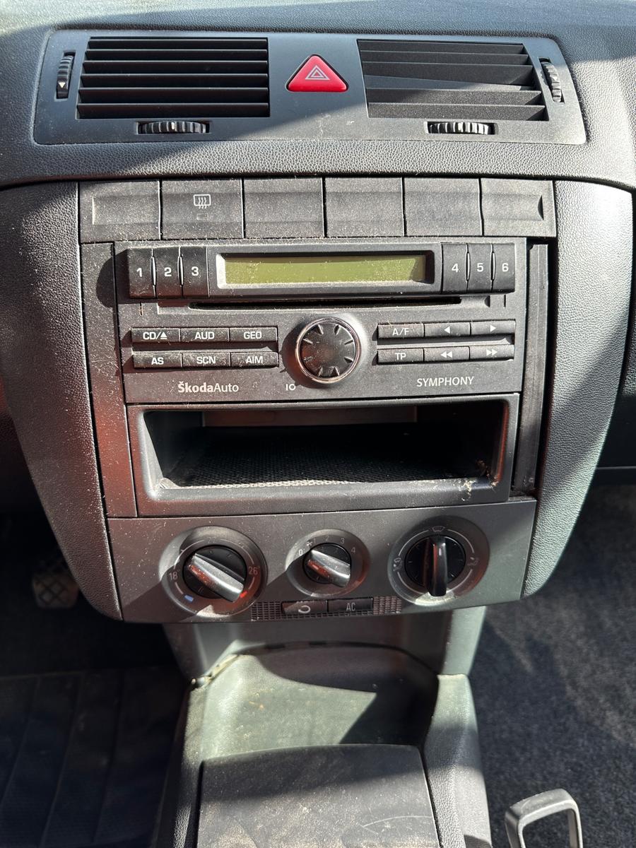 Skoda Fabia 2005 — photo 6