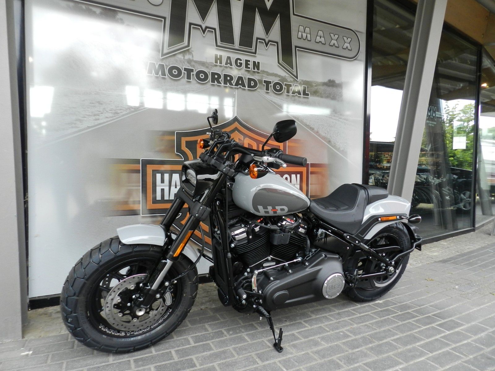 Fahrzeugabbildung Harley-Davidson Softail Fat Bob 114 FXFBS Sofort Verfügbar 2024