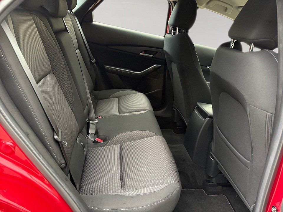 Fahrzeugabbildung Mazda CX-30 2.0i 122PS M Hybrid