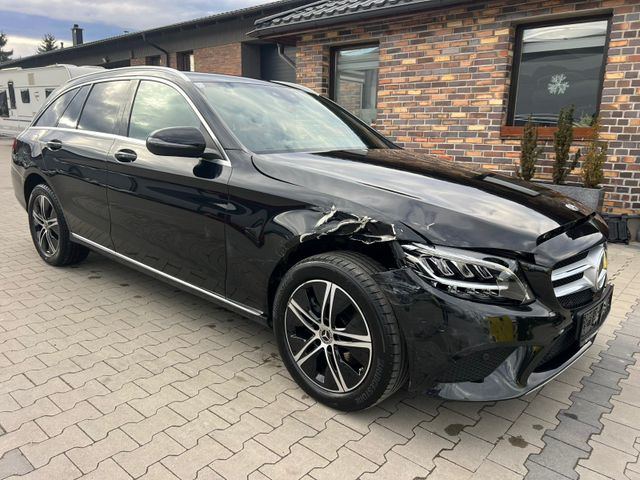 Mercedes-Benz C 220 d 4MATIC Autom. LED Navi Kamera Sensor rad