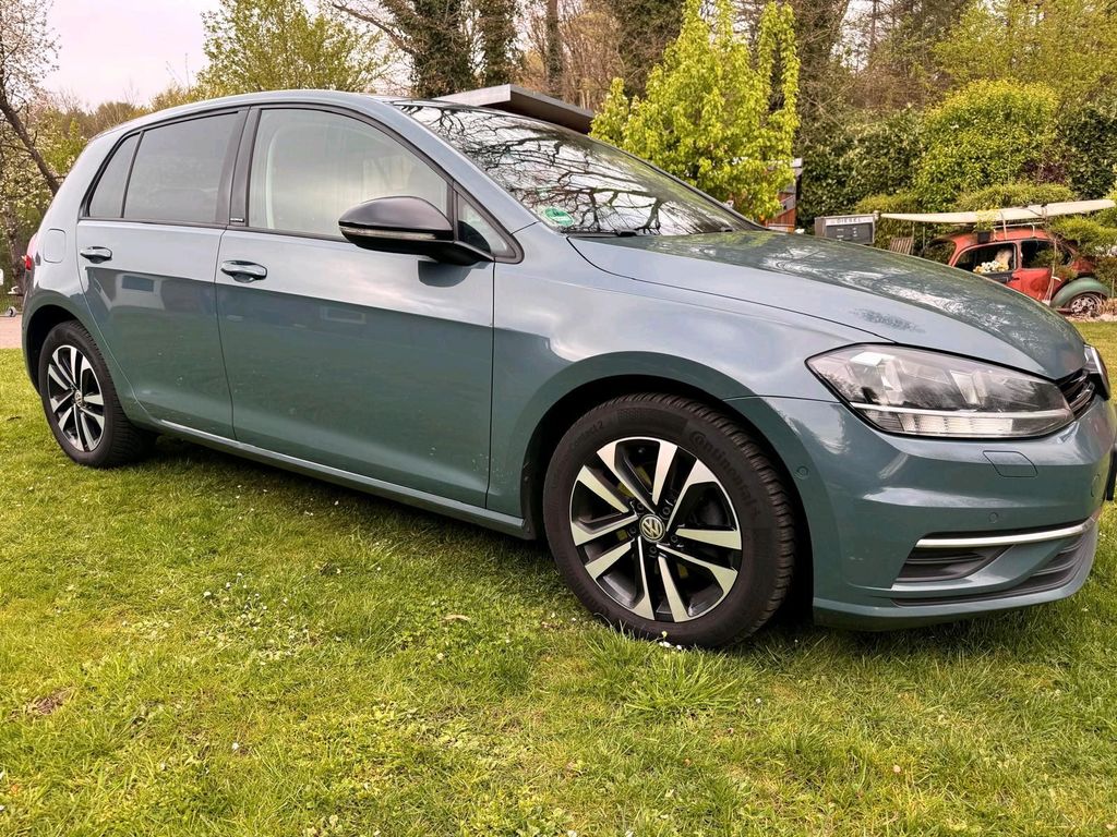 Image of Volkswagen Golf