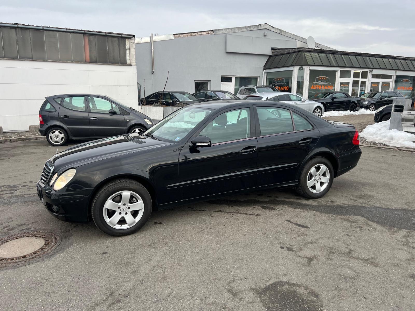 Mercedes-Benz E 220 Limousine Automatik Navi
