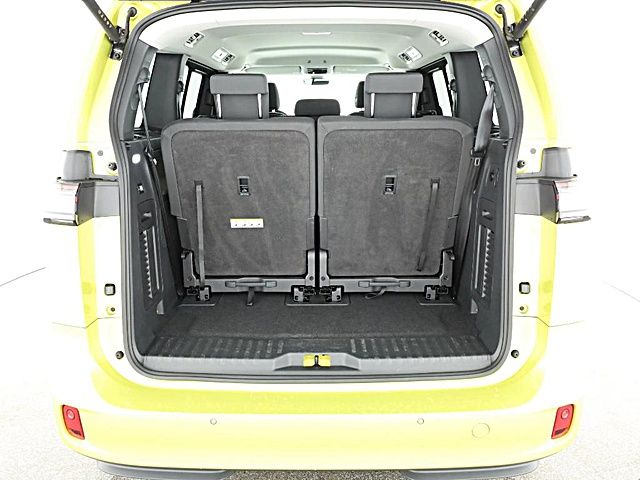 ID. Buzz Pro Langer Radstand 7Sitze Winterr. AHK