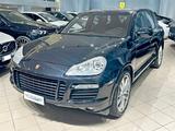 Porsche Cayenne 4.8 GTS - Porsche Cayenne mit Benzin-Antrieb: Kombi