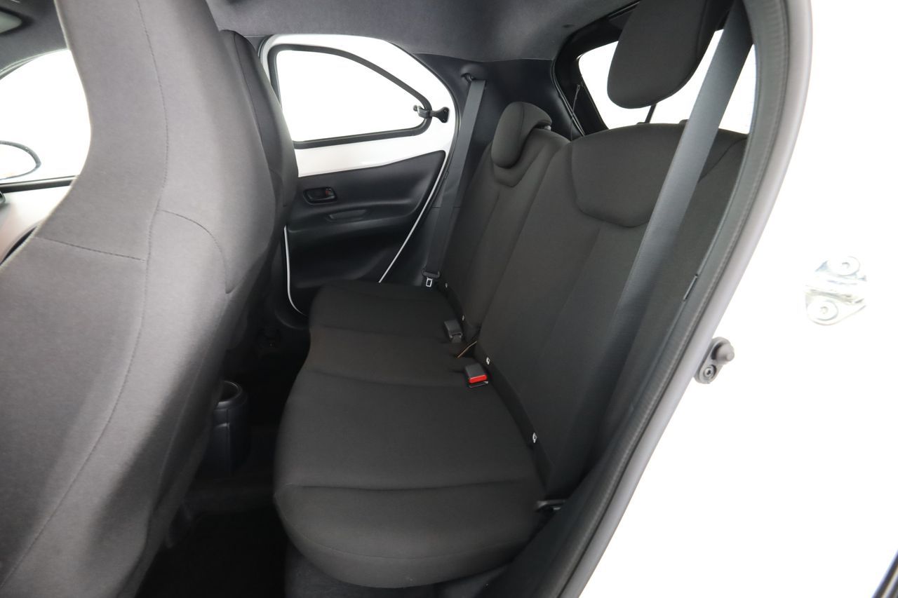 Toyota TOYOTA Aygo X 1.0 VVT-i 72 CV 5 porte Trend imagem 3