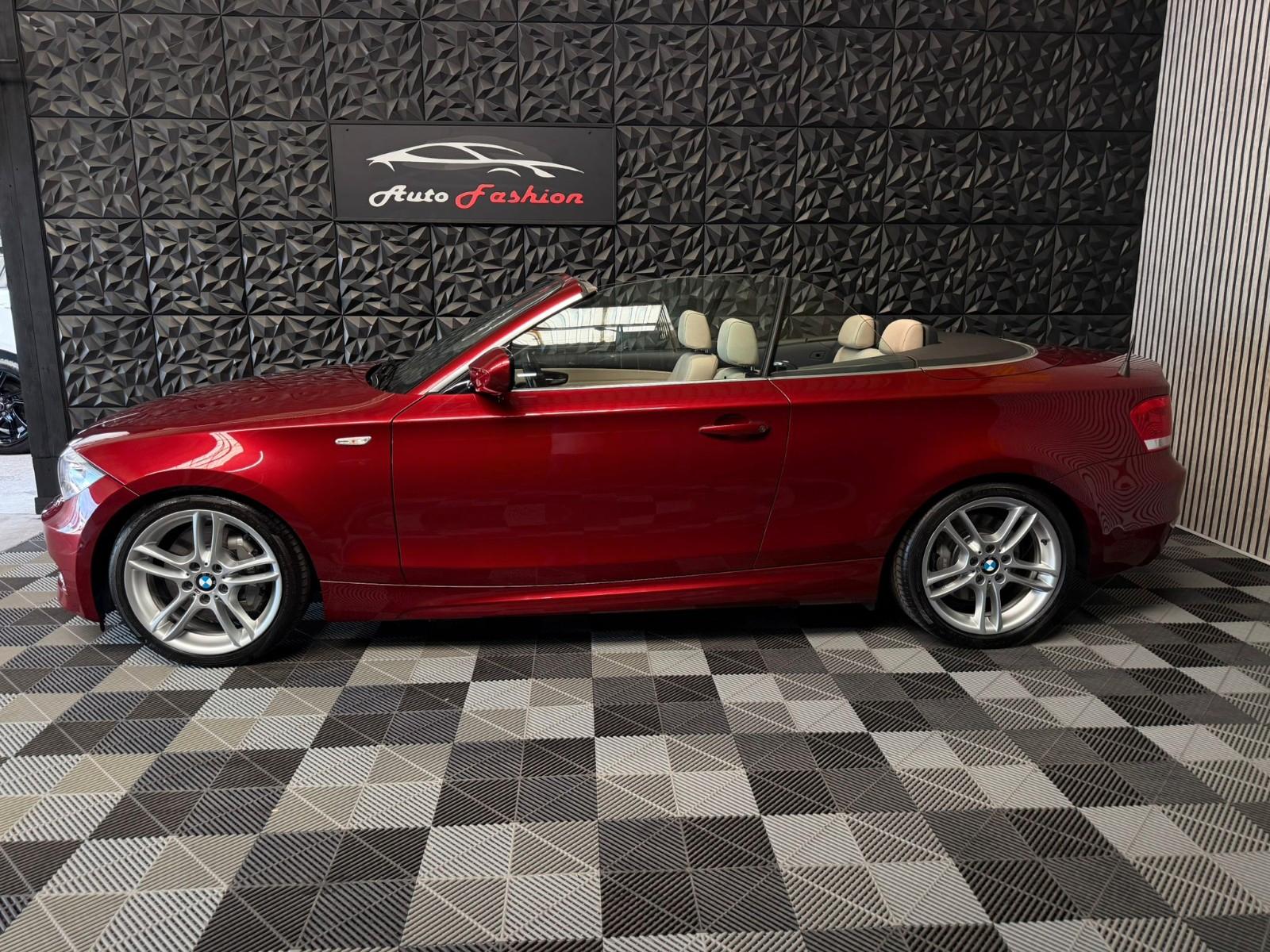 BMW 135i Cabrio M-Paket 2.HAND NUR 33000KM