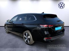 VW Passat Business 2.0 l TDI DSG Bluetooth Navi LED