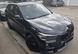 BMW X1 sDrive18d Navi AHK HUD SHZ Tempomat Automatik - BMW X1 Gebrauchtwagen in München