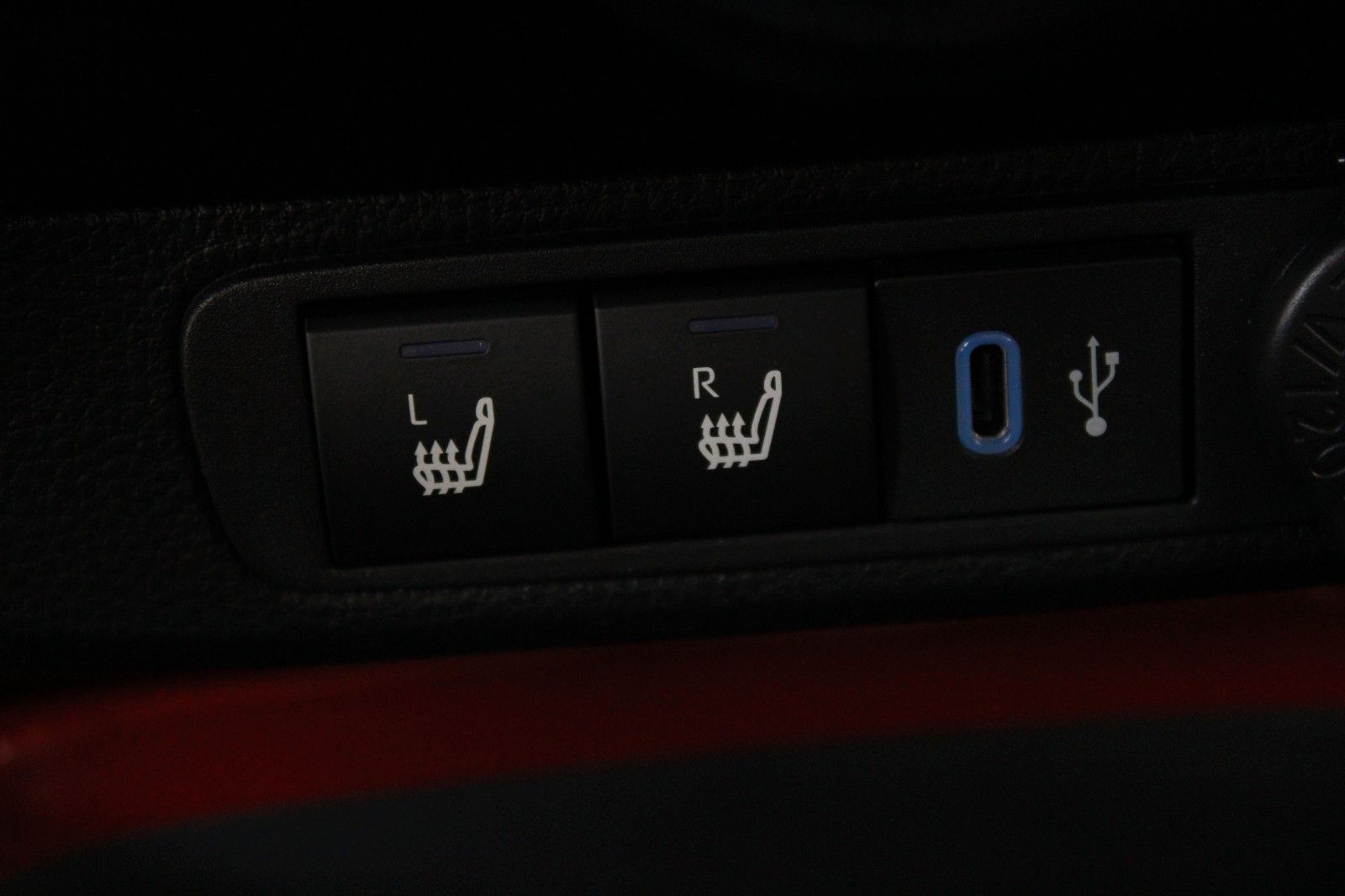 Fahrzeugabbildung Toyota Aygo X Teamplayer