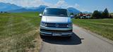 Volkswagen T6 Caravelle - graue Volkswagen T6 Caravelle