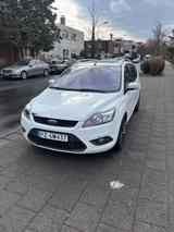 Ford Focus 1,6TDCi 80kW White Magic Turnier White... - Ford Focus aus 2010: Tdci