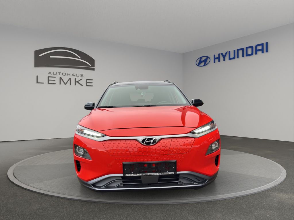 Hyundai KONA ELEKTRO STYLE + NAVIGATION - SOH 91,8%