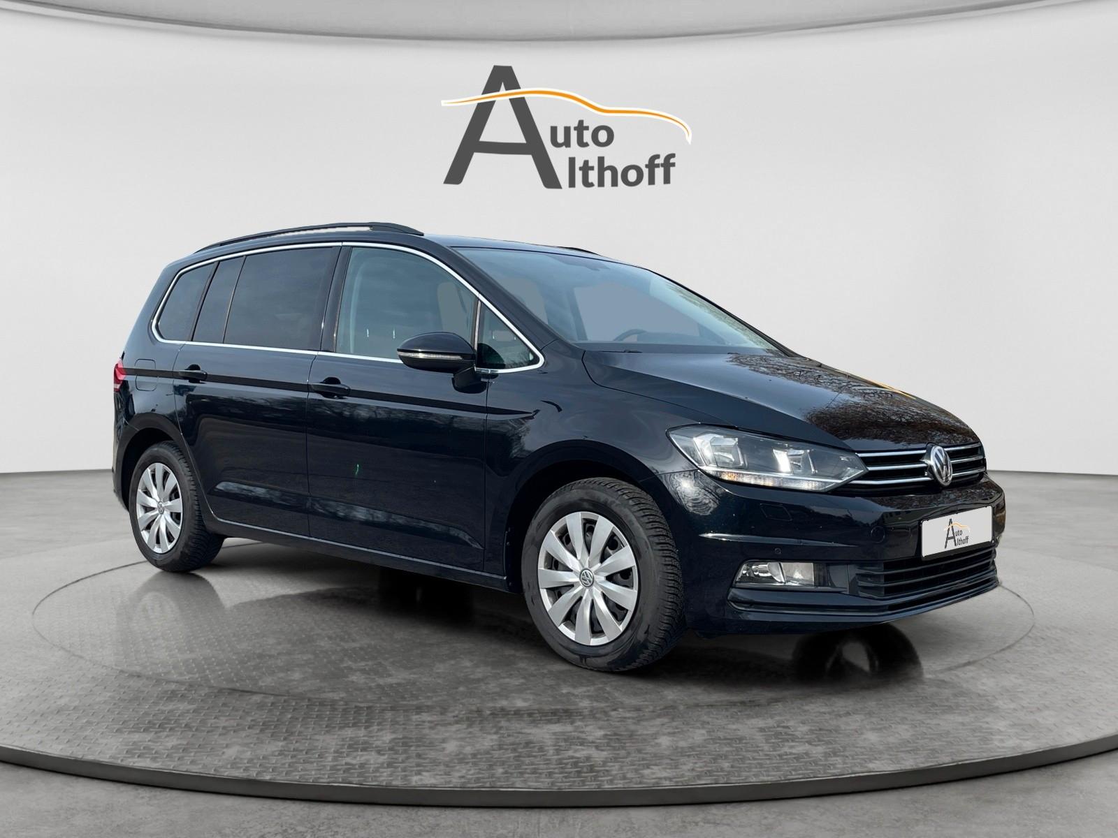 Volkswagen Touran 2.0TDI DSG 7 SITZE AHK NAV SHZ TEMP PARK