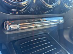 Fahrzeugabbildung Mercedes-Benz B 180d Advanced LED NAVIGATION KAMERA