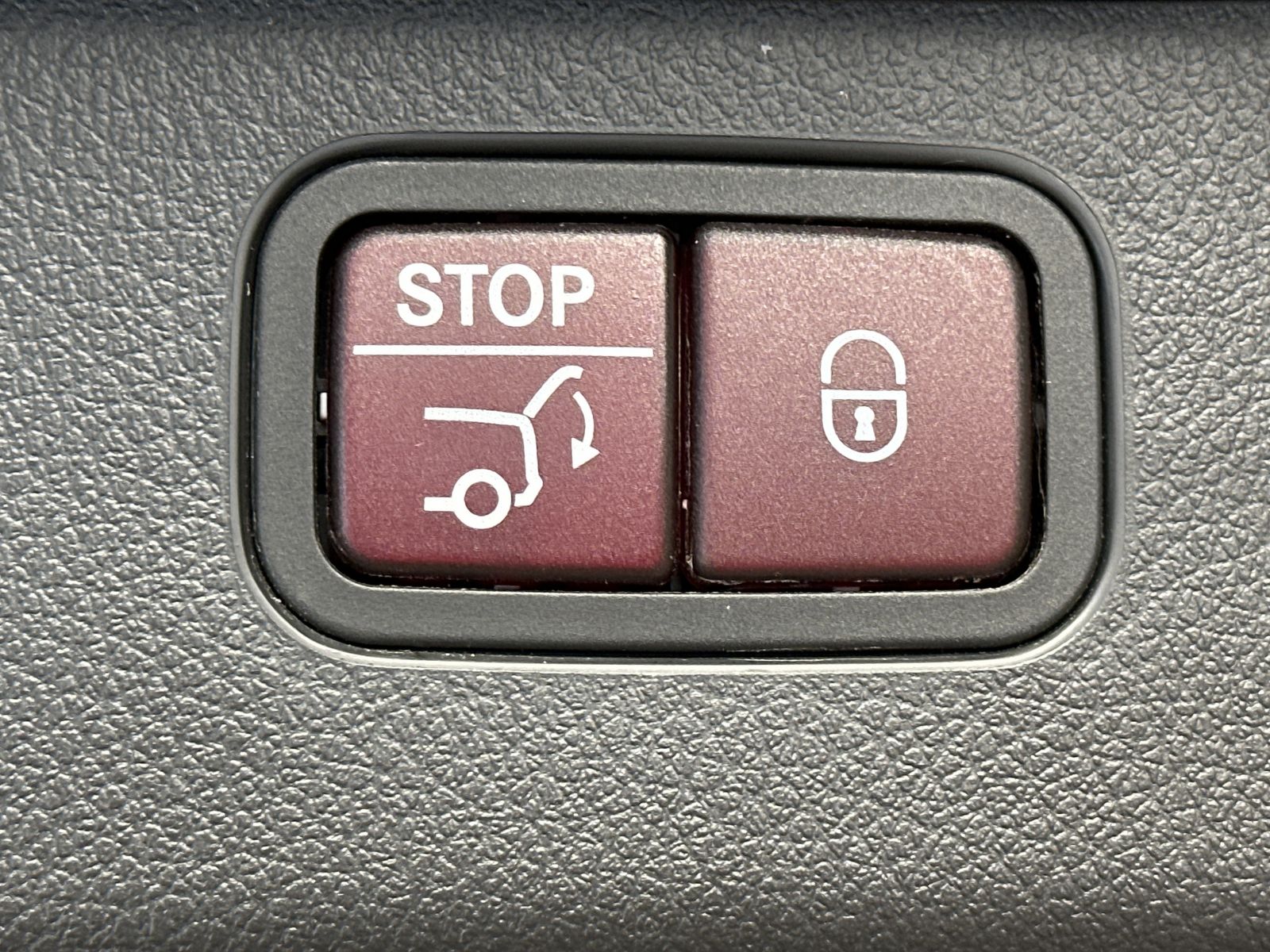 Fahrzeugabbildung Mercedes-Benz C 300d T Avantgarde NAV+LED+PANO+KAM+VC+HUD+19ZO