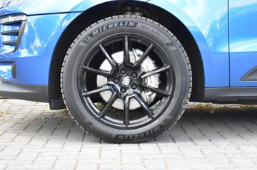 Porsche Macan - 5