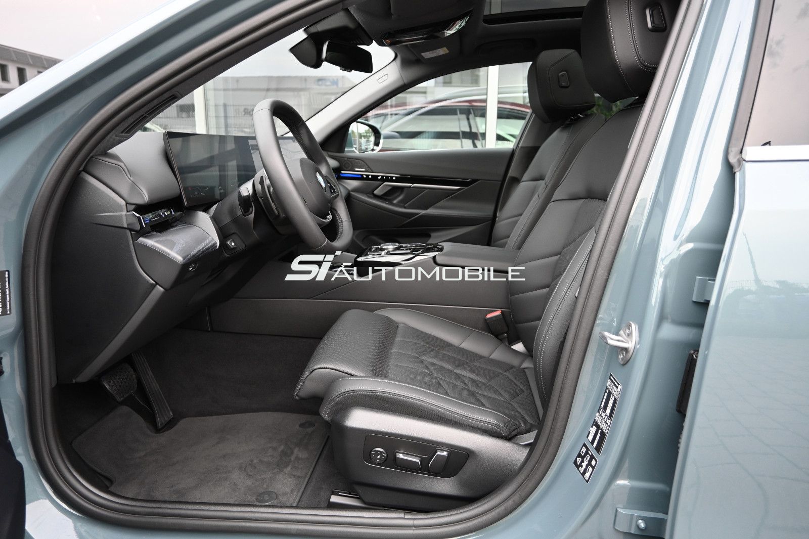 Fahrzeugabbildung BMW 520d xDr. Touring °AD.FAHRWERK PROF°KOMFORTSITZ°