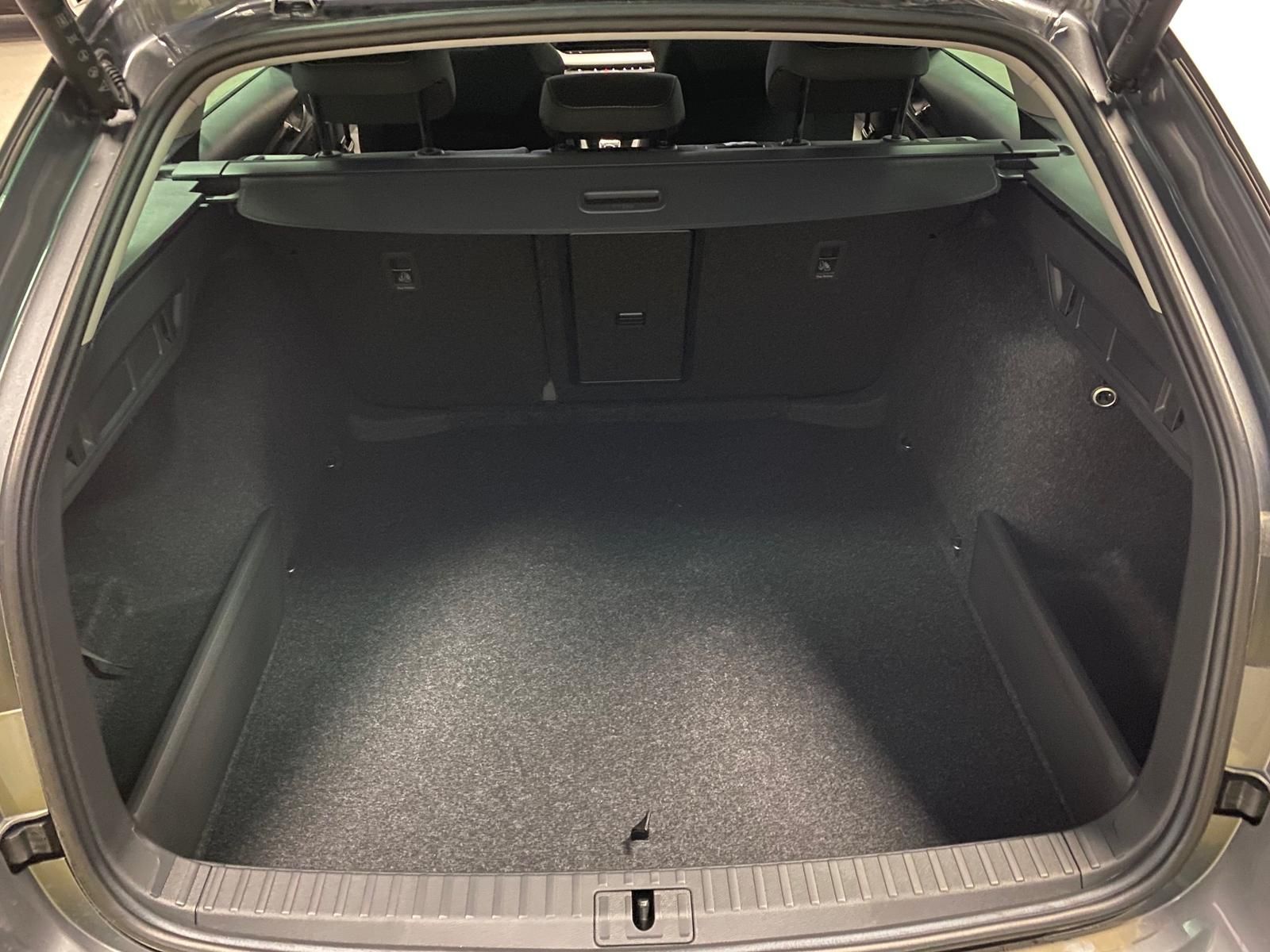 Fahrzeugabbildung SKODA Octavia 1.5 TSI mHEV Selection+ACC+RFK+5J. GARAN