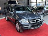 Mercedes-Benz GL 350 CDI 4Matic PANO / CAM / TEMP / 7X SITZER  - Mercedes-Benz GL 350 Gebrauchtwagen