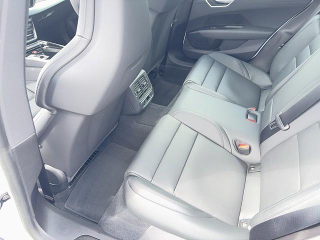 Audi e-tron GT quattro Pano, Optik SW, Rückfahrkamera