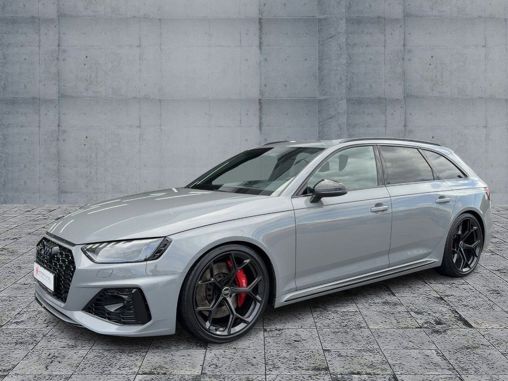 Image of Audi RS4