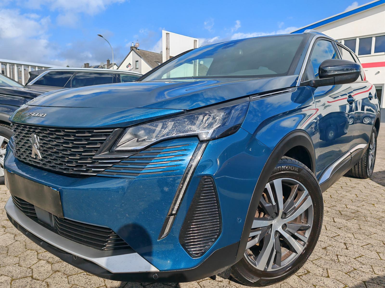 Peugeot 5008 PureTech 130 ALLURE ACC SHZ 7S TOP #35439