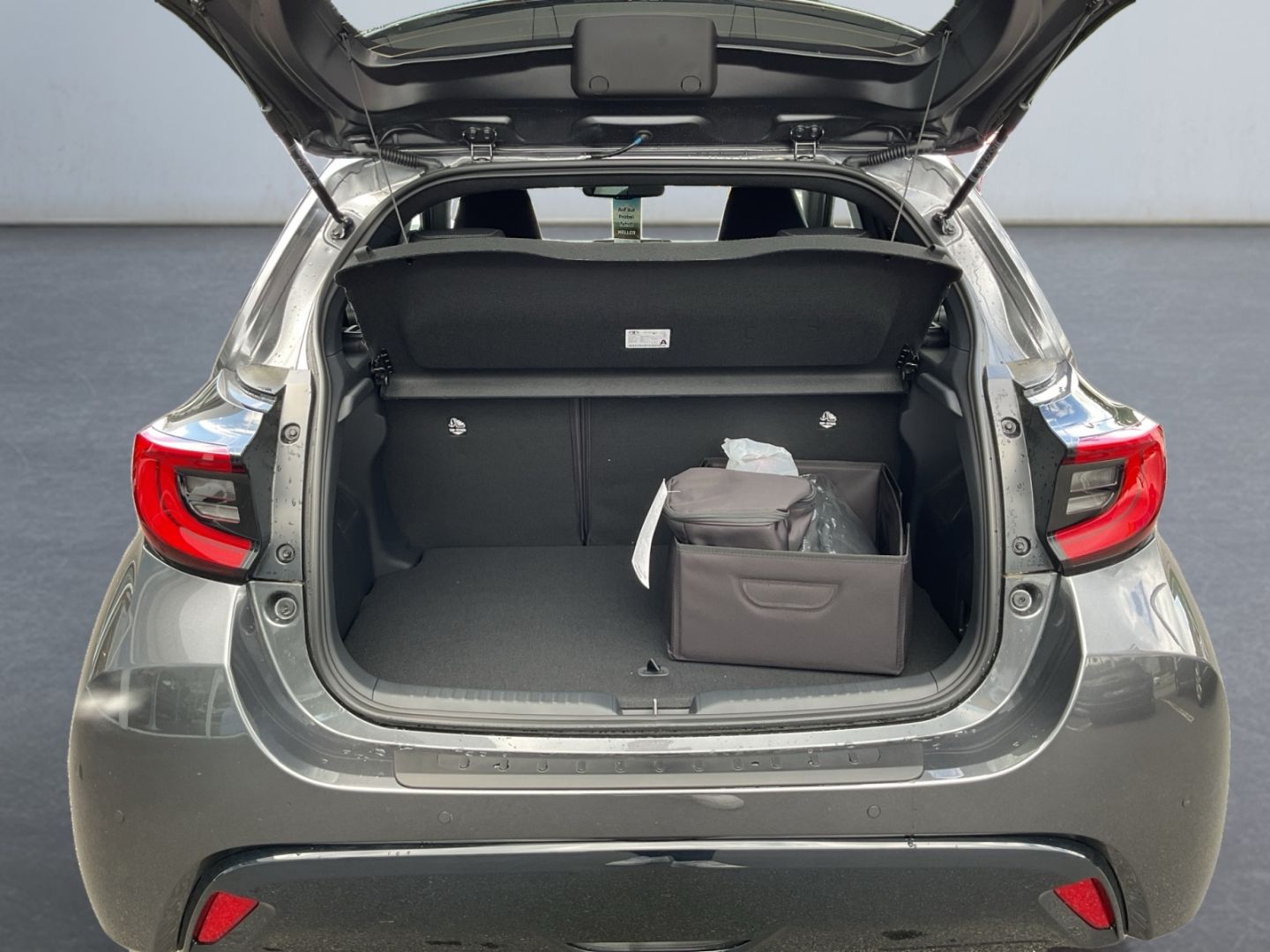 Toyota Yaris - Bild 16