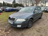 Skoda Octavia Combi Elegance - Skoda Octavia aus 2005 mit Diesel-Antrieb