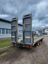 Möslein TTS 11 Tieflader / Bj:2018 / 8.760 Kg - Angebote entsprechen deinen Suchkriterien