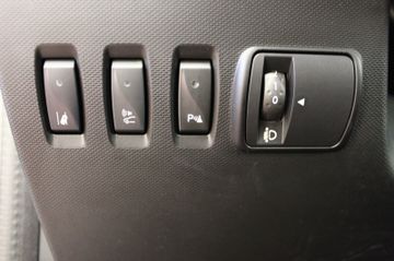 Fahrzeugabbildung Renault Twingo E-Tech Urban Night *Jetzt bestellen*