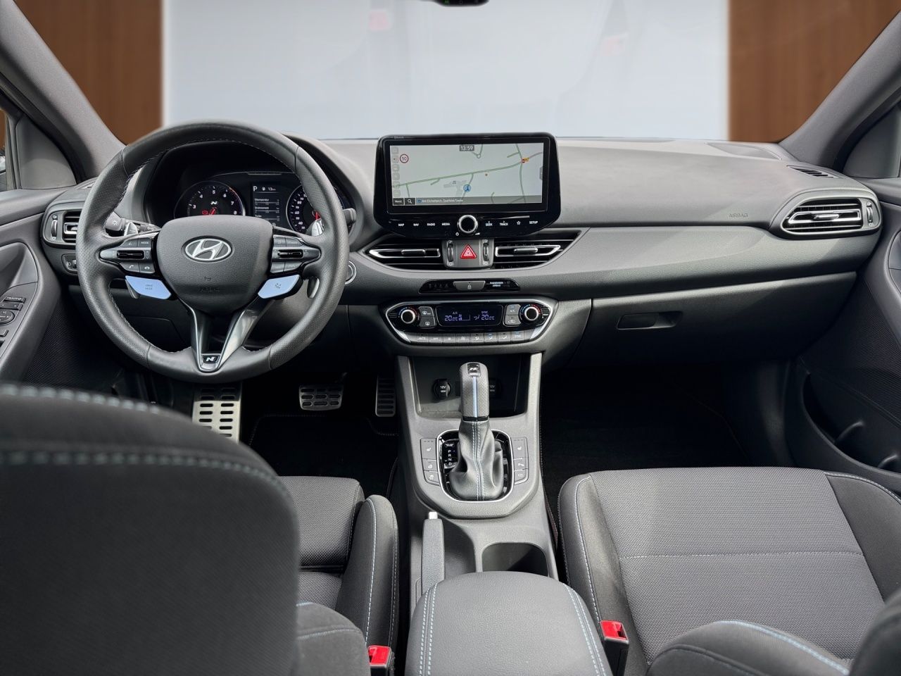 Fahrzeugabbildung Hyundai i30N PERFORMANCE FASTBACK SHZ*LHZ*NAVI*USB*ZV*