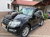 Mitsubishi Pajero 3.2 DI-D Plus Teilleder, Klimaautomatik - gebrauchte Mitsubishi Pajero aus dem Jahr 2014