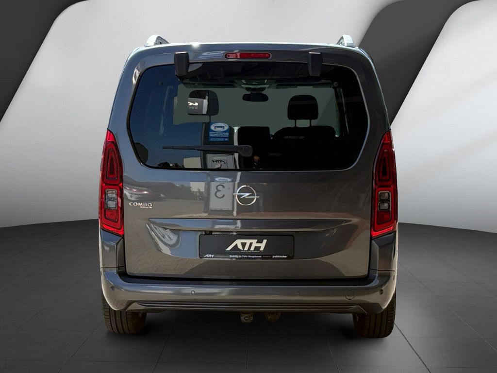 Fahrzeugabbildung Opel Combo Life E 1.5 Innovation