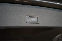 AUDI Q2 1.4 TFSI sport | S line | LED | Navi | AHK AUDI Q2 1.4 TFSI sport | S line | LED | Navi | AHK