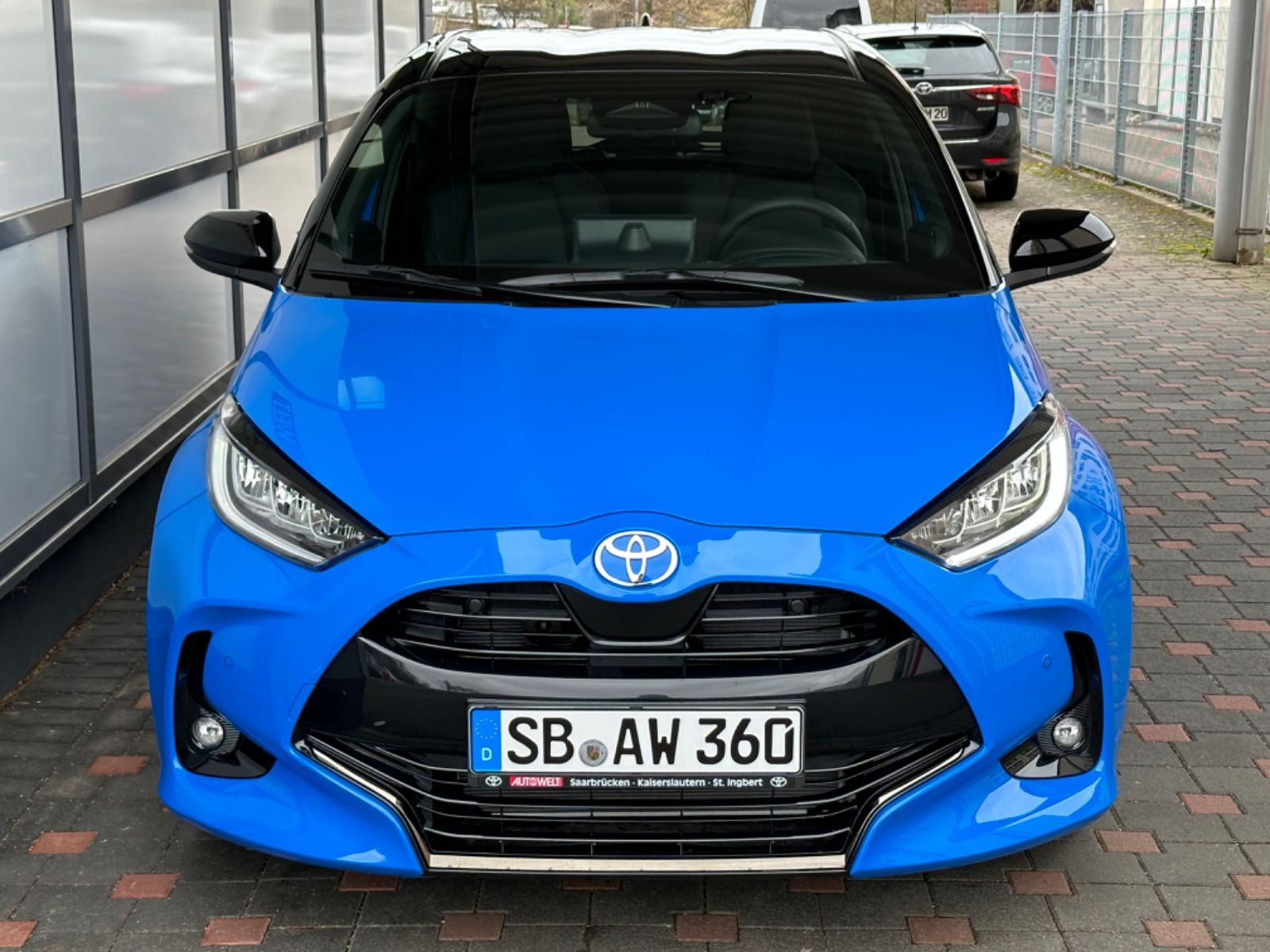 Fahrzeugabbildung Toyota Yaris 1.5 Hybrid Premiere Edition 130 PS