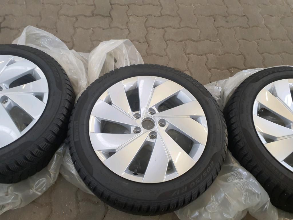Volkswagen Golf GTI 2.0 TSI PDC*Tempo*Klima*NAV*SH