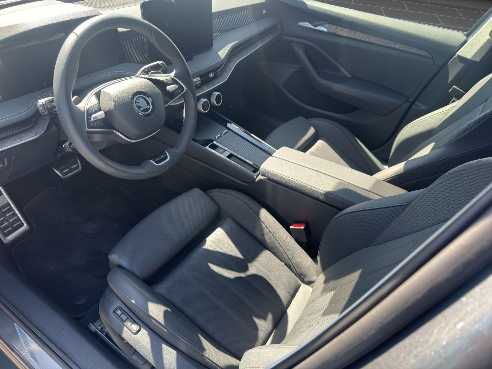 Skoda Superb - Bild 13