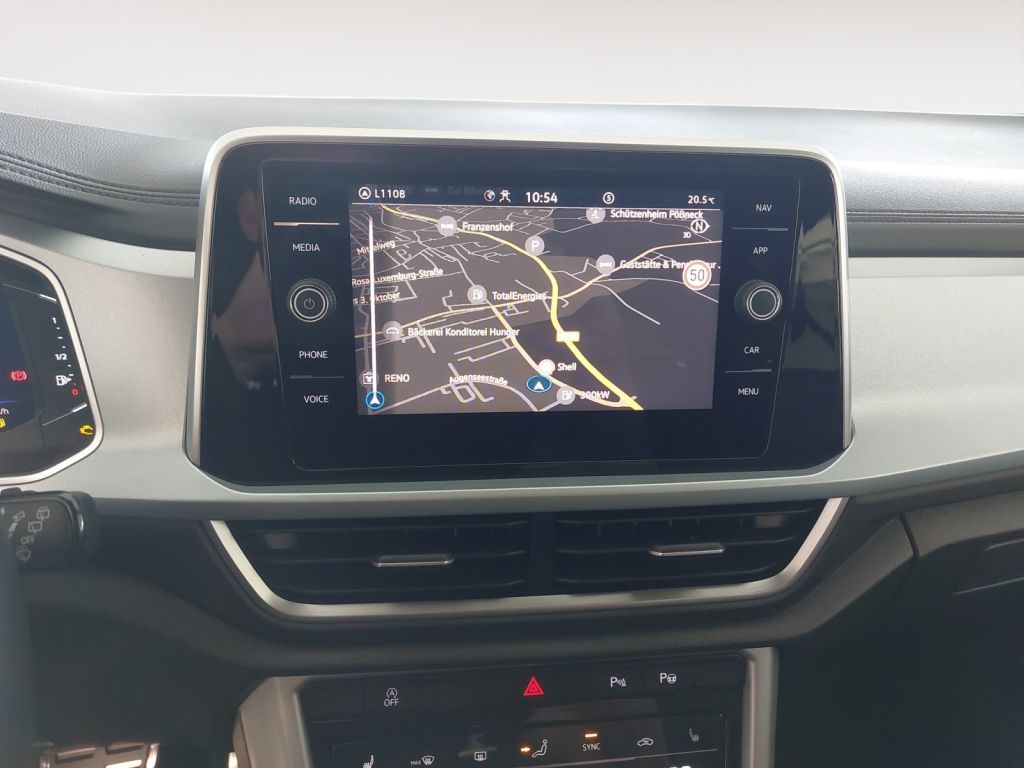 Fahrzeugabbildung Volkswagen T-Roc 1.5 TSI DSG GOAL STHZ,LED,SH,PDC