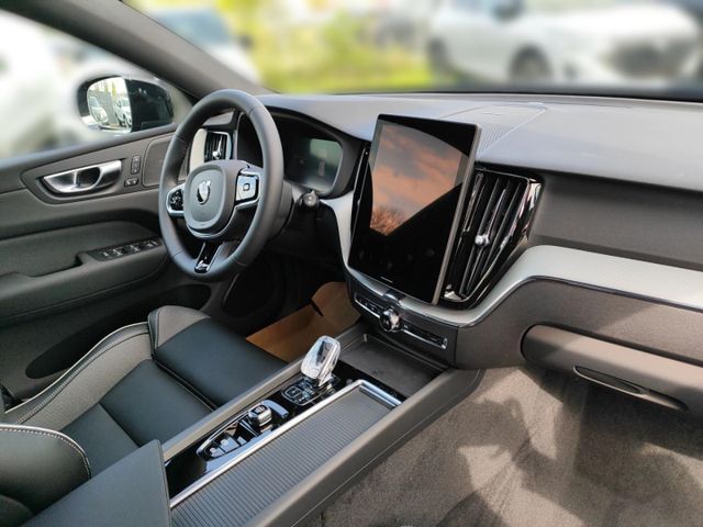 VOLVO XC 60 (Bild 20 von Array)