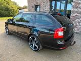 Skoda Octavia Combi Ambiente / Rückfahrcam / Apple CP - Skoda Octavia aus 2011: Kombi