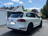 Volkswagen Touareg 3.0 V6 TDI R-Line Plus Executive Edition - Volkswagen Touareg: 6.0