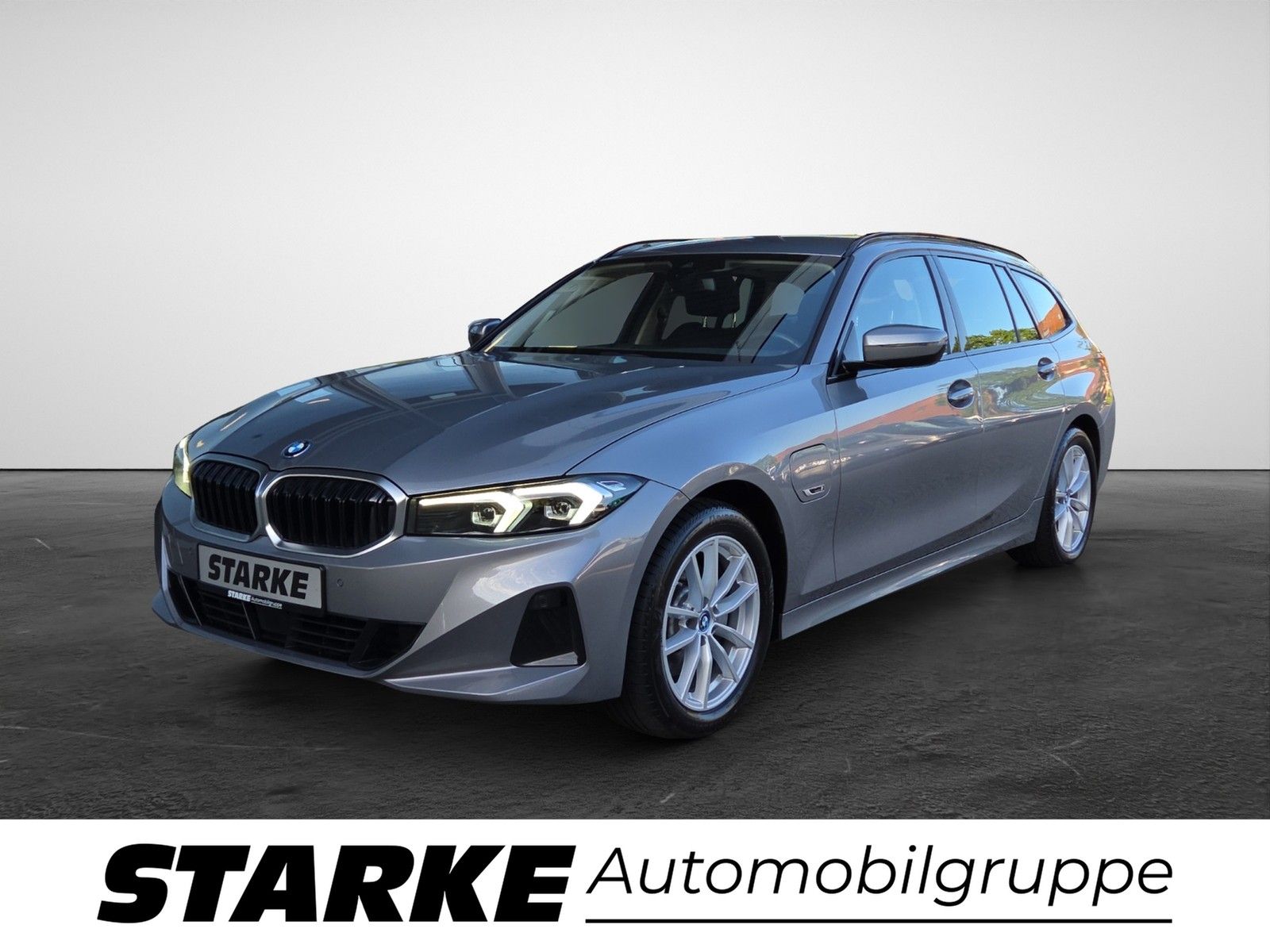BMW 320e touring AHK HarmanKardon Widescreen
