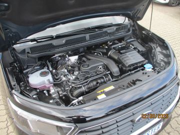 Ford Tourneo Connect Titanium AHK + Cam + Winterpaket