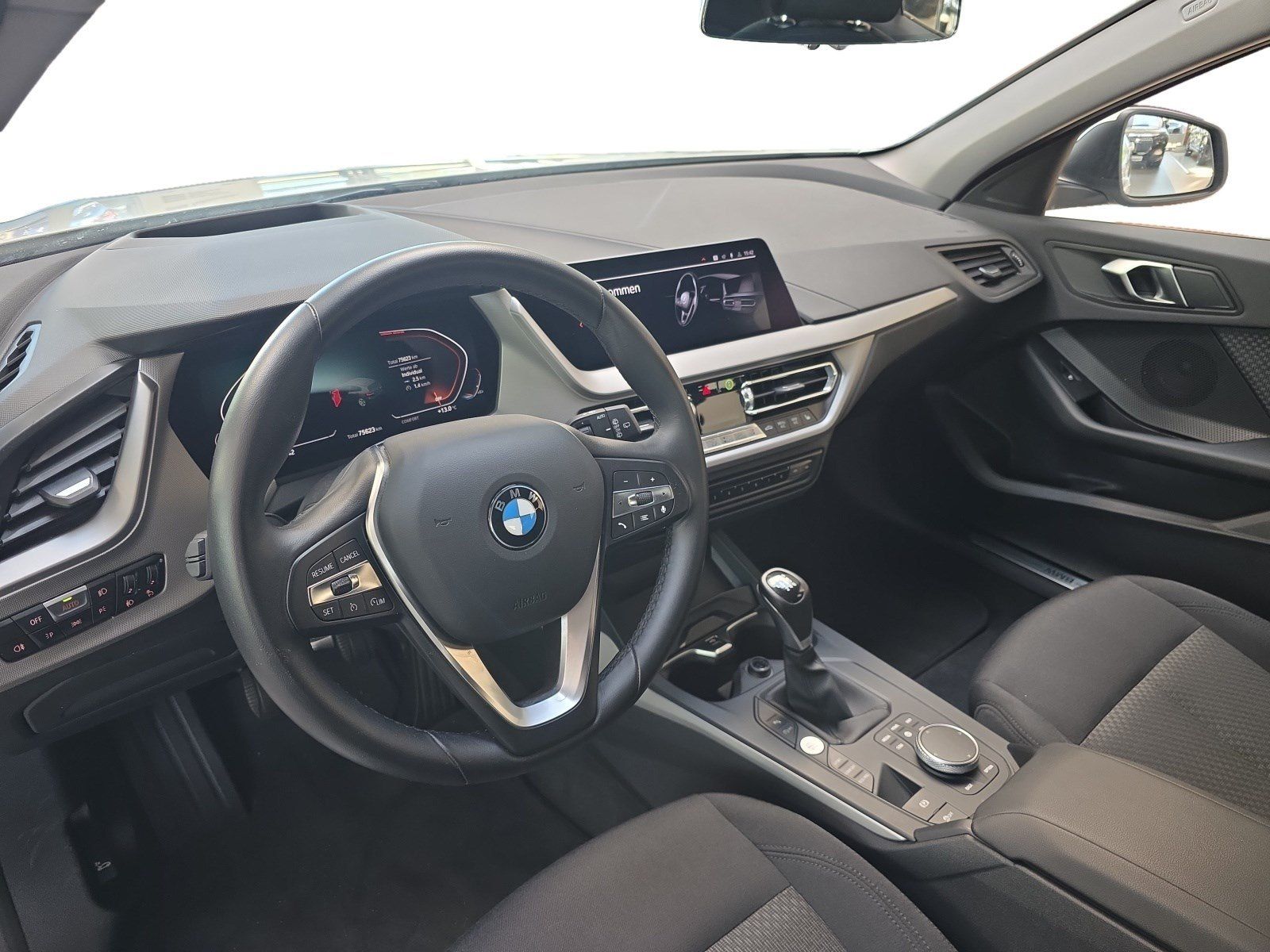 BMW 116 - Bild 9