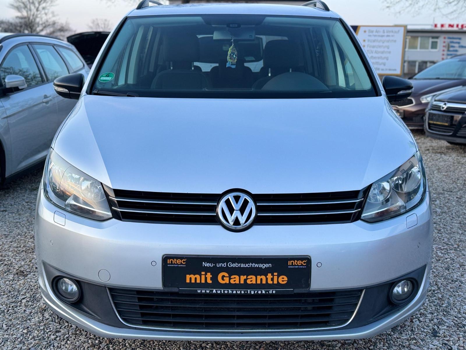 Volkswagen Touran 1.6TDI* Navi*AHK*Start/Stop*P.Assistent.