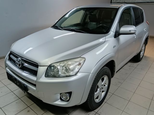 Toyota RAV 4  D-4D 150 D-CAT 4x4