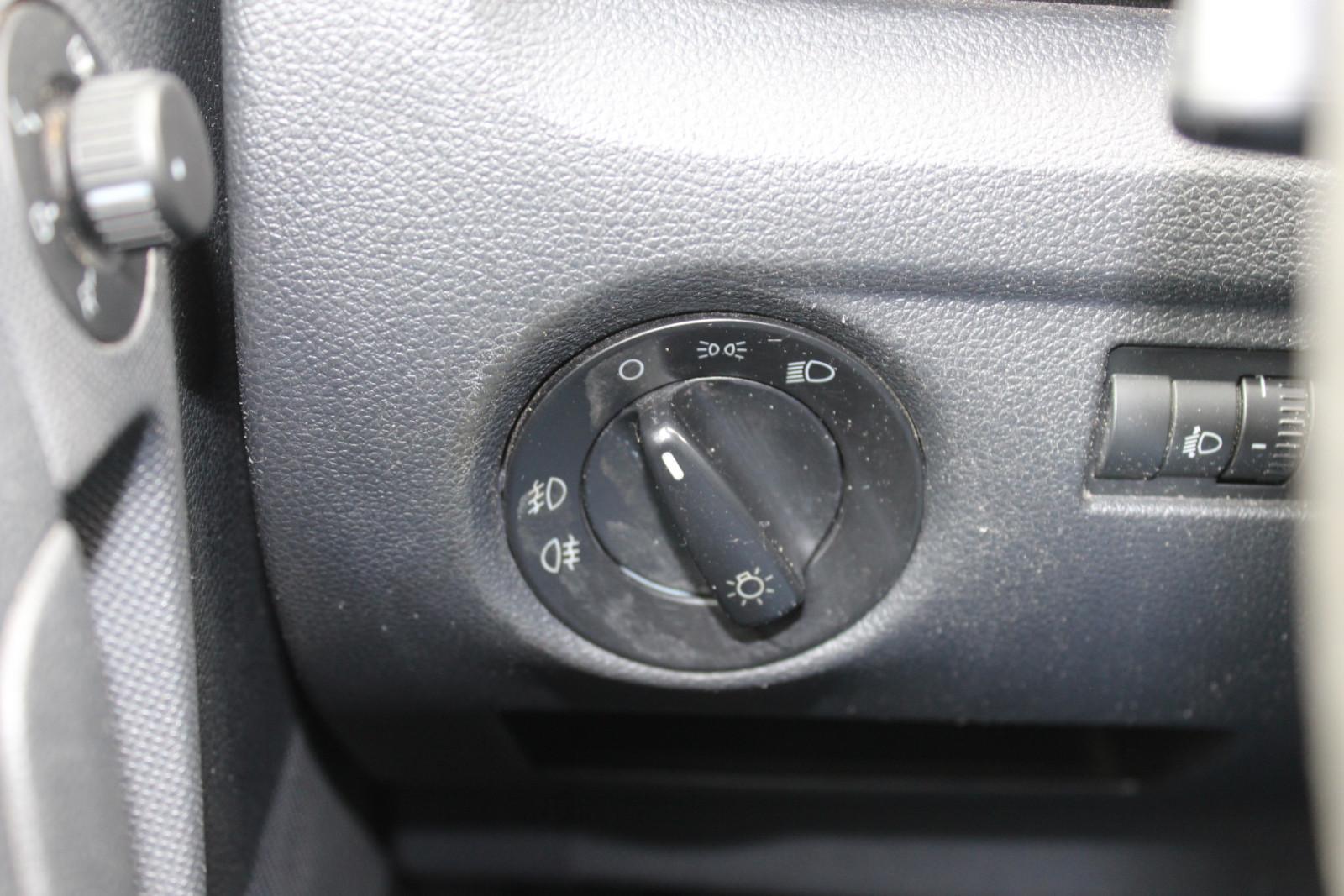 Skoda Fabia 2013 — photo 18