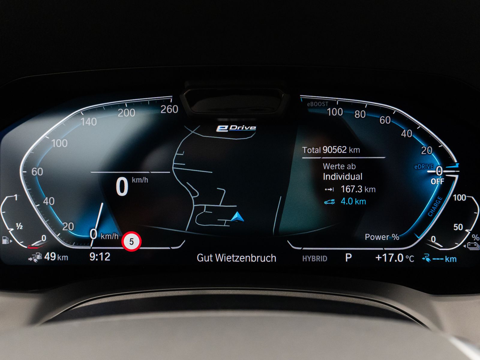 Fahrzeugabbildung BMW 330e Sport Line Kamera Laser HUD DAB H/K Komfort